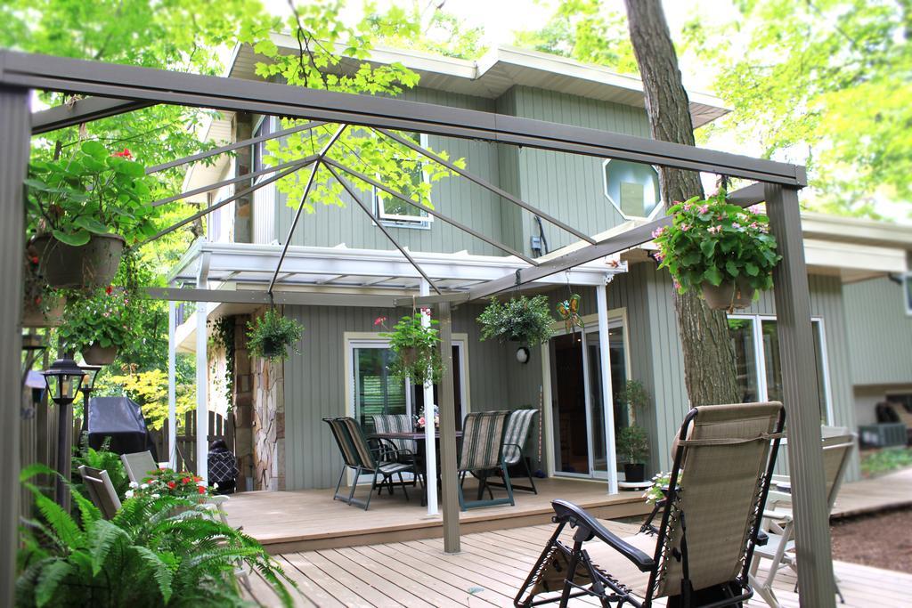 Forest Hill Bed And Breakfast Kitchener Exterior foto
